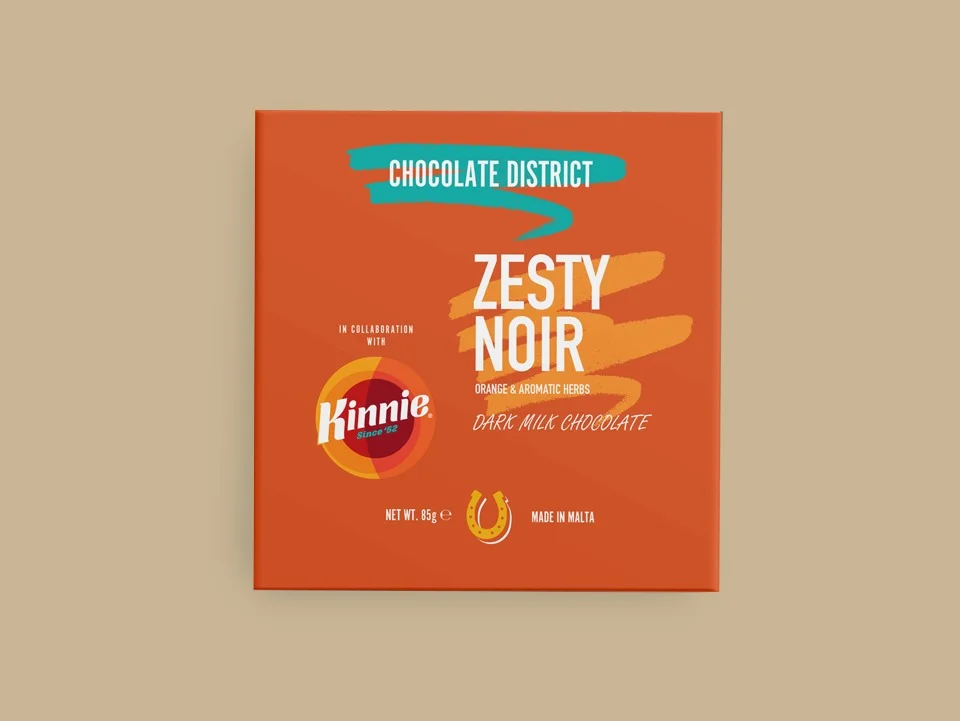 'Zesty noir', kinnie dark milk chocolate bar, 85gr.