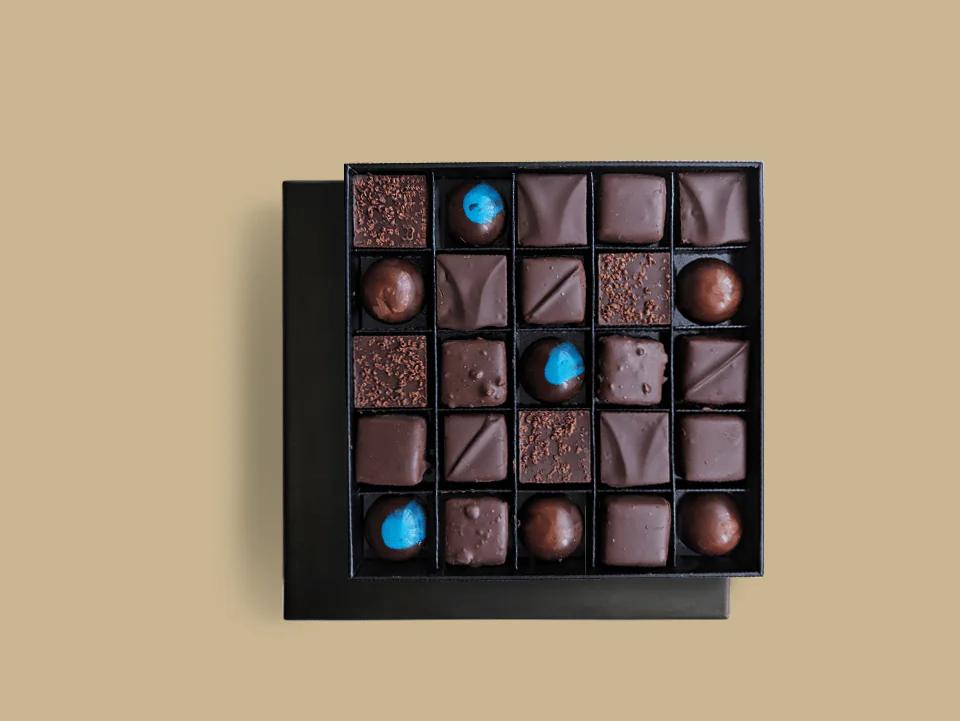 Artisan Chocolate Praline Box 25 Artisan Chocolate Pralines N25